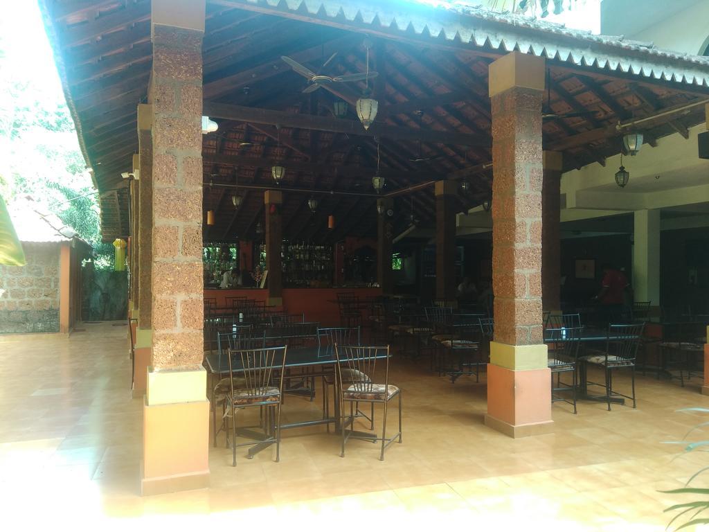 Red Lion Hotel Calangute Dış mekan fotoğraf